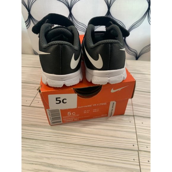 Nike Flex Supreme TR 4 Black Kids Shoe - Picture 7 of 14